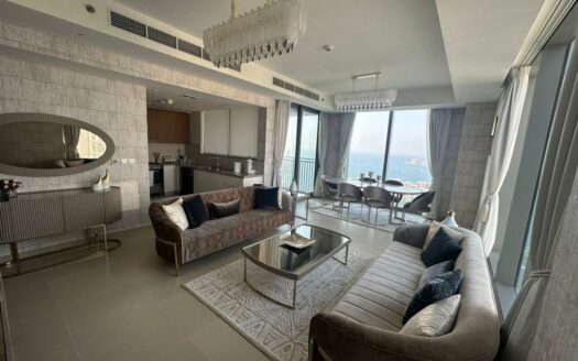 Luxurious living in Dubai Marina with 3-bedroom apartment in 5242 Tower 1